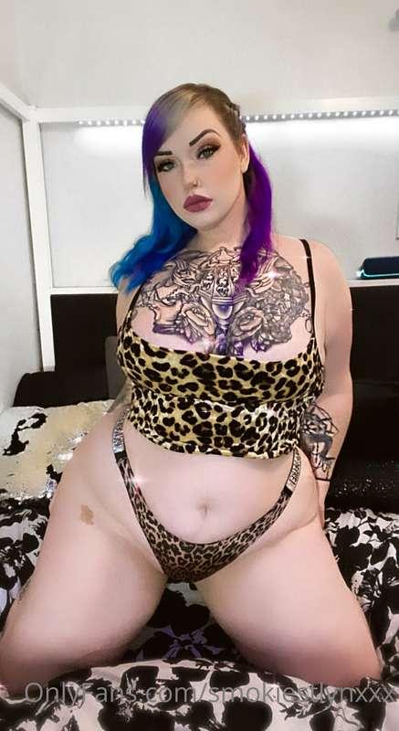 Why just look when you can have it on my VIP @smokiestlynx