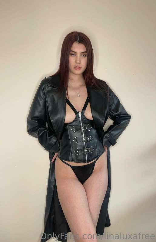 I am a good Succubus 👹😈
Please Tip me daddy 🥺