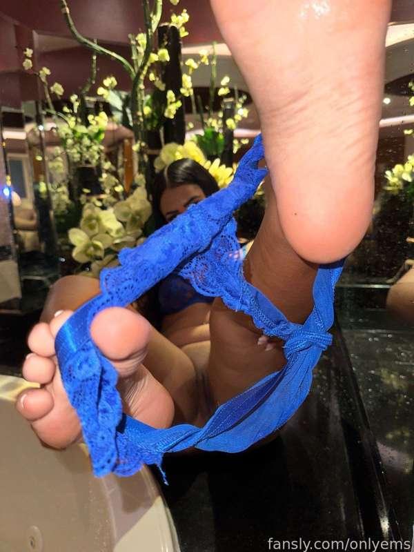 I'm so horny right now... 🥵🥵 Write me 👇🏻

#anal #pussy #like #fyp #custom #ass #bigass #dick #dickrate #videocall #available #tits #like