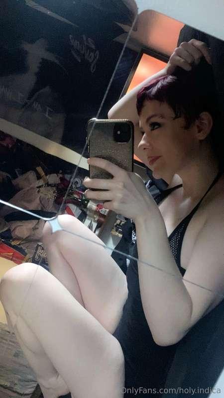 holy.indica image #1