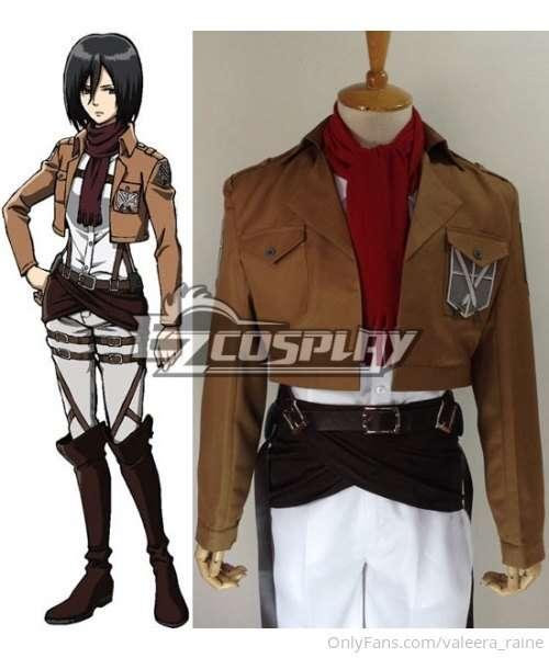 I really want to cosplay an Attack on Titan character...
Who..
