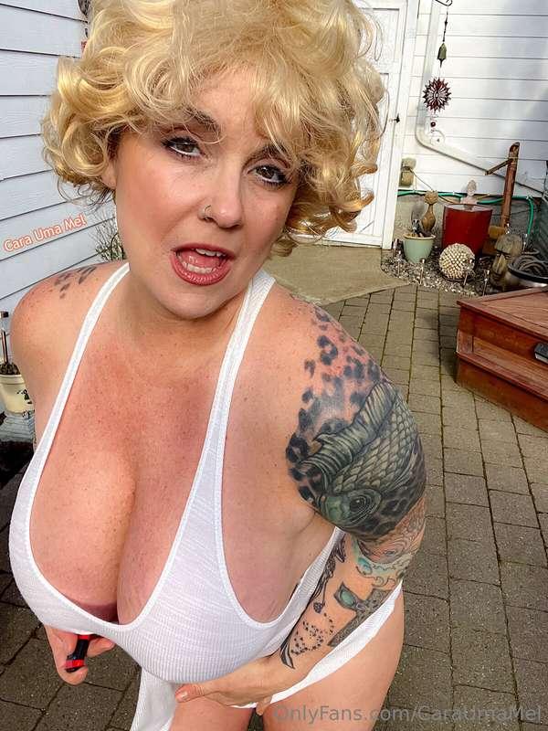 looks like my tank-top unknowingly signed up for double duty..