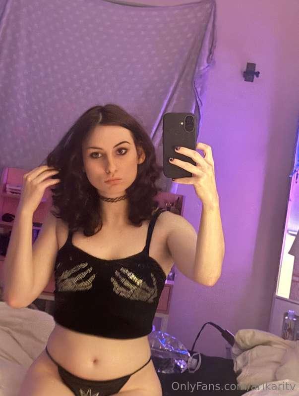 replace these hands pwease ✨😳