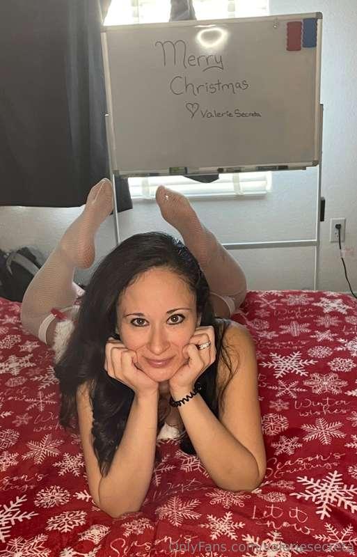 I have been a very naughty MILF this year. I need a punishme..