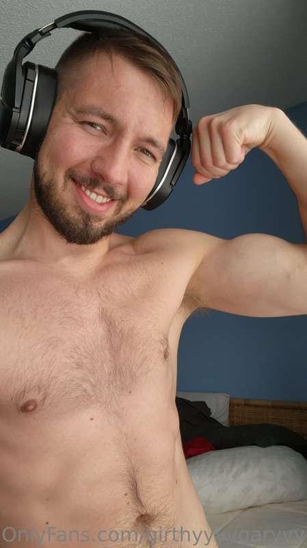 girthyyyygaryyy image #0