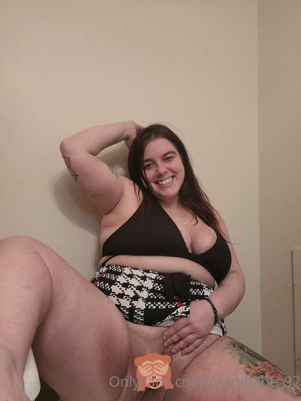 My new outfit makes me feel like a dirty slut. What do you t..