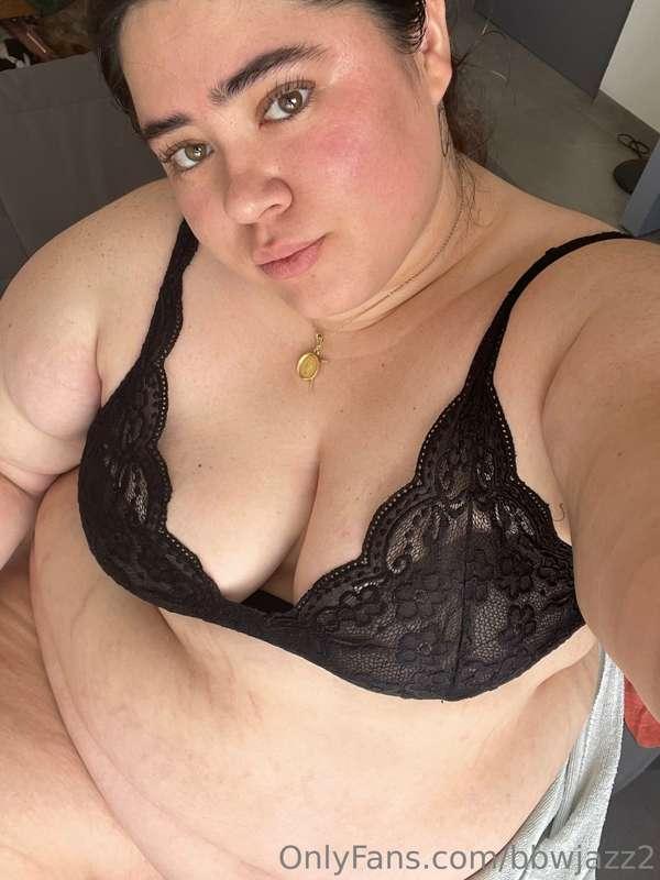 Its super hot in my city 😰😰