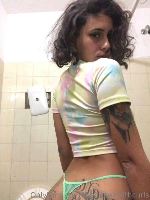 imagine having a mommy? Just imagine, estupid beta😈