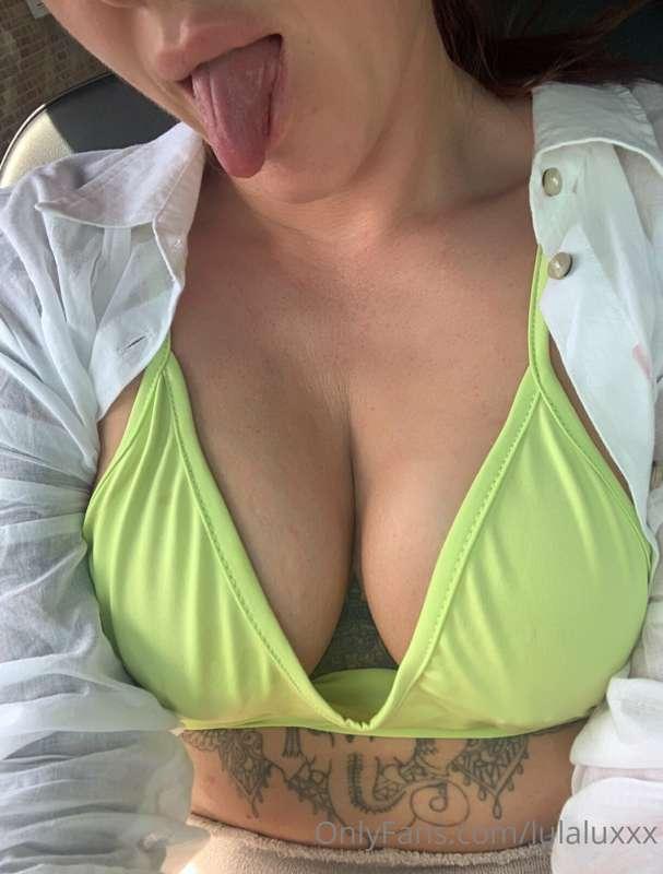 What do you like the most Tits or Ass?? 😉