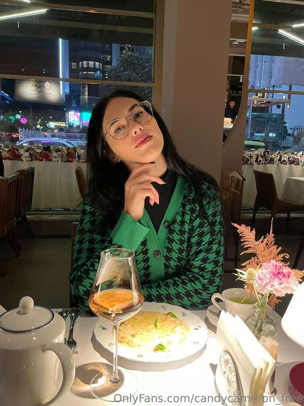 Embracing the beauty around me and feeling like the best ver..