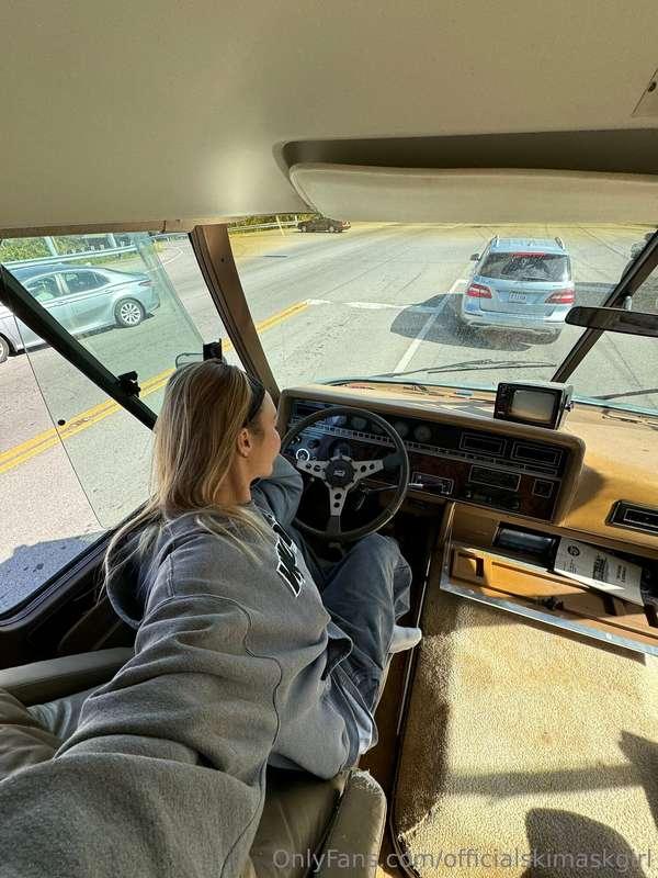vroom vroom 🏎️ 