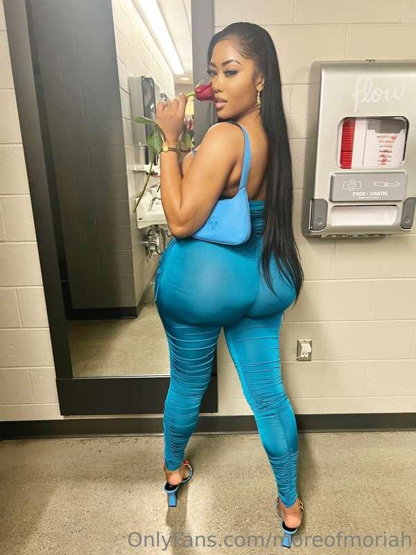 If you would see me at a party dressed like this.. would you..