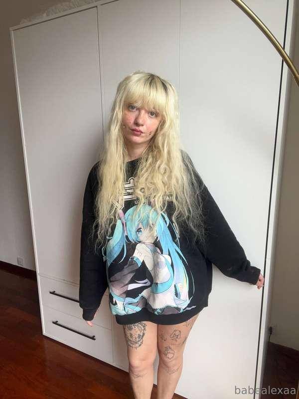 Adoroo mettere i felponi senza nulla sotto 😏 sono così comod..