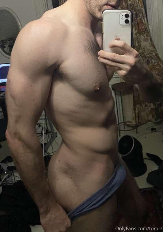 For the jock booty lovers