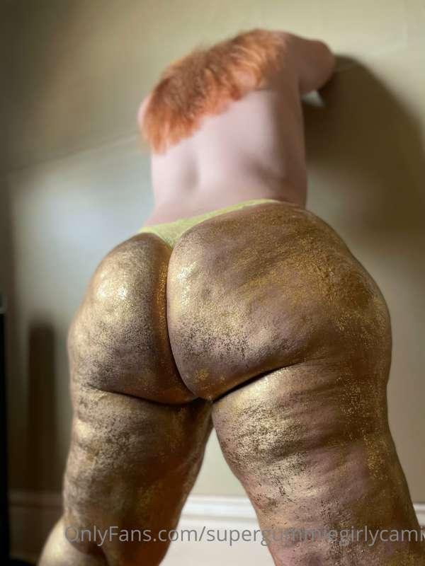 Golden chariot!! 🍑🍑🍑🍑🤗🤗🤗🤗💛💛💛💛💛!