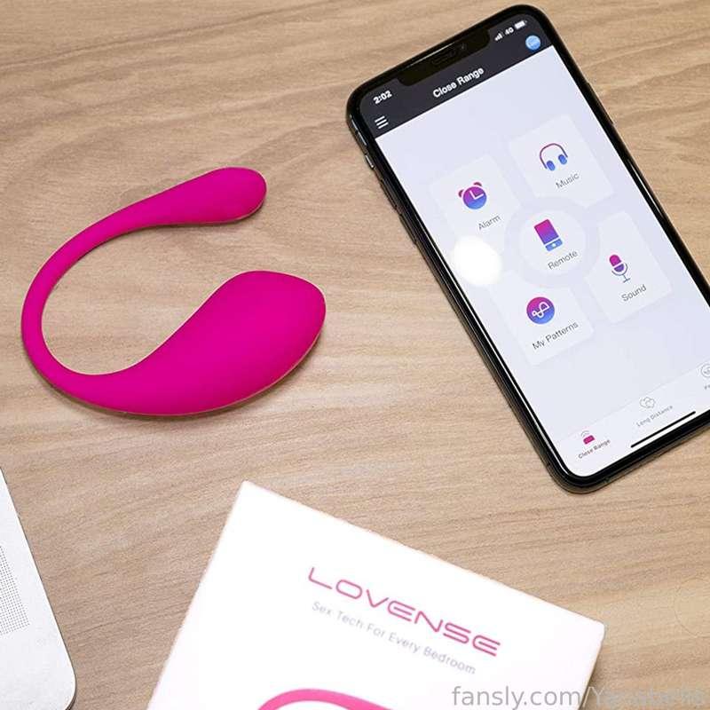 The Lush 3 is easily one of my favorite toys ✨️💦 sometimes I use it 2-3 times a day 👀 

Don't mind me while I pleasure myself this morning. If you wanna see the results, I'll be DMing the toy pull video to all my subscribers on Tuesday! You wont wanna miss this exclusive new view 🌸 
---------------------------------------------
Get your own Lovense toy and experience pleasure with me! https://www.lovense.com/r/mm373k
---------------------------------------------
#fyp #naked #nude #toy #Lush #vibrator 
