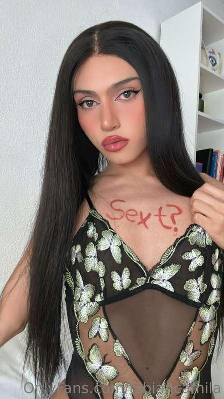 Wanna sext baby? I'm responding to messages rn! 💞💞
