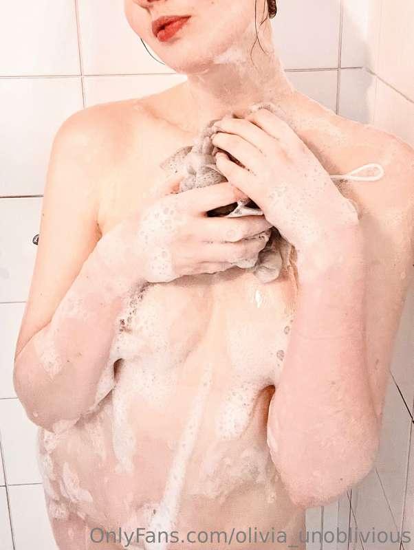 Who doesn’t love getting nice and lathered up with bubbles i..