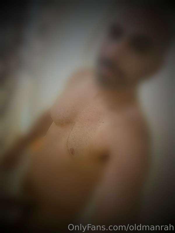 Full view, face included.