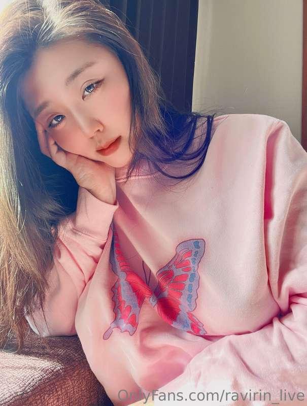 My favorite cloths💖🦋

お気に入りのお洋服💖🦋