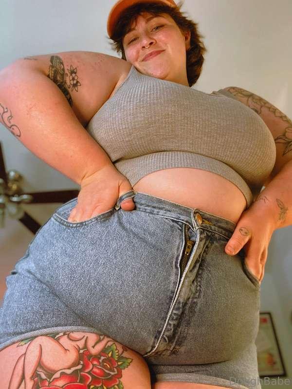 Alright what do we think… do these shorts fit?