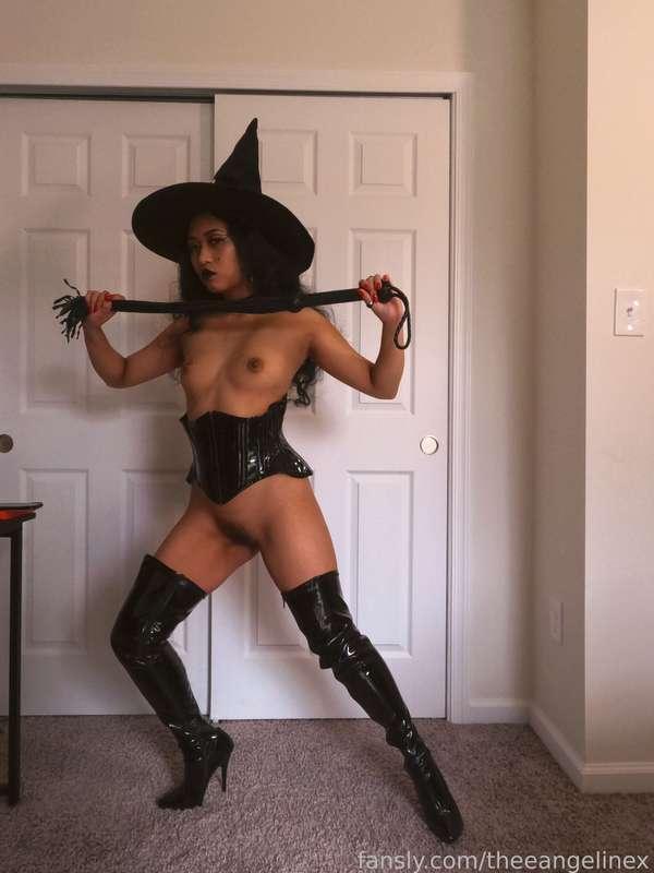 theeangelinex image #1