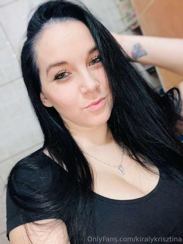 Szia drága 🫦
Nefelejcs el feliratkozni 
Csók King 💋👑