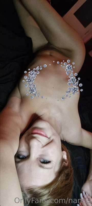 I think we're alone now😈