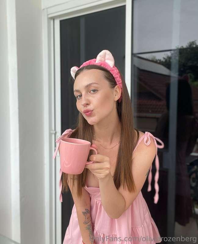 Will you come in for a cup of tea? ☕️