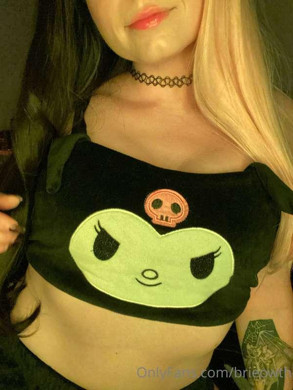 You like Kuromi!? Come see how good I look in this lingerie ..