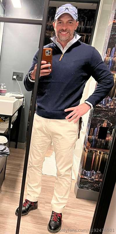 Heading out for a late lunch and drinks 🍺