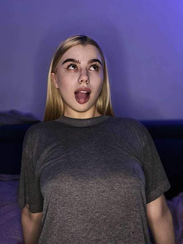 😝😝😝