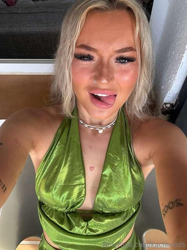 Queen vibes only🤭