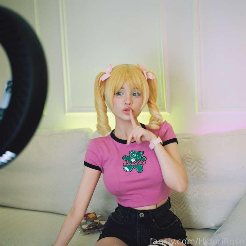 Hello guys , I am on fansly now 