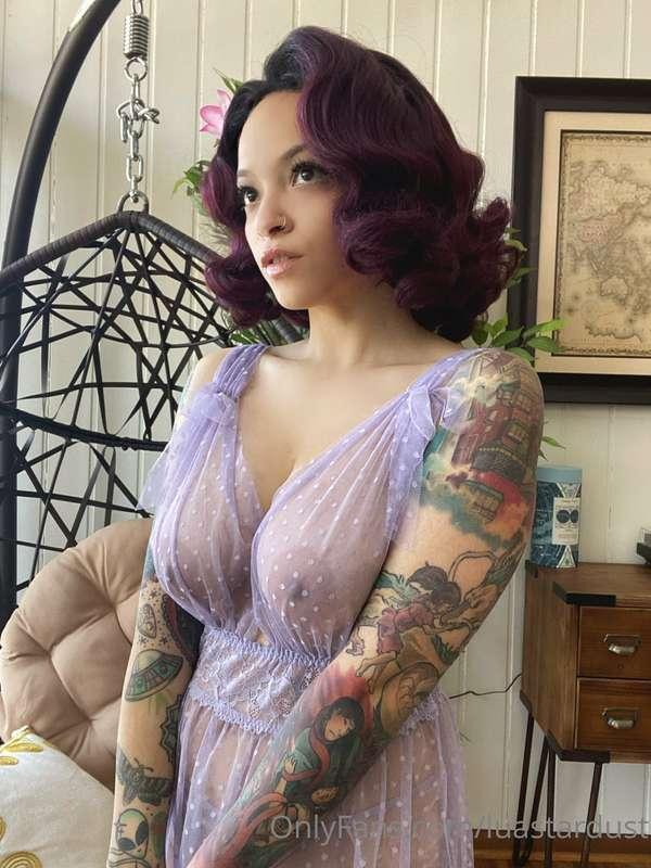 Just a vintage little house wife 🥰