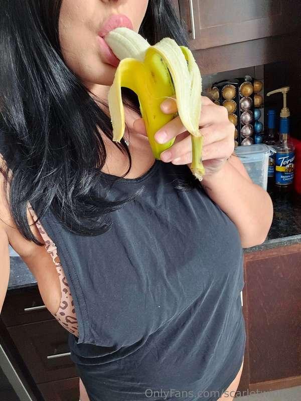 Pick your snack hahaa 😈😜