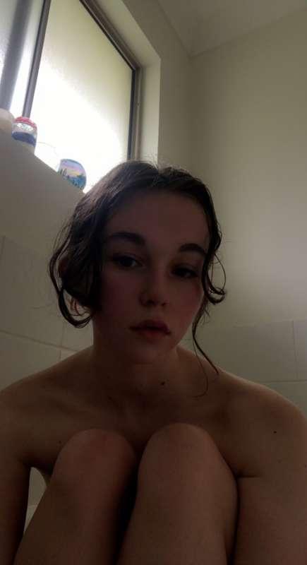 Bath time😊