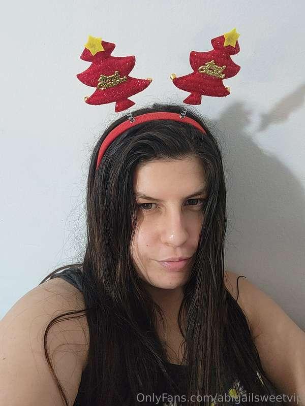 CHRISTMAS IS COMMING 😈💦 IM FELLING VERY HORNY AND SLUT 🥵