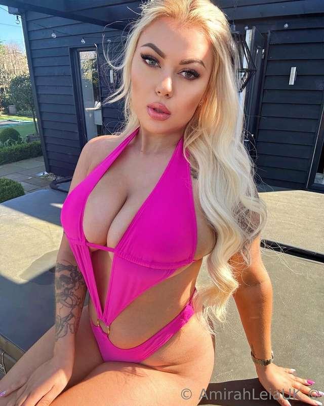 Do you like swimwear content??