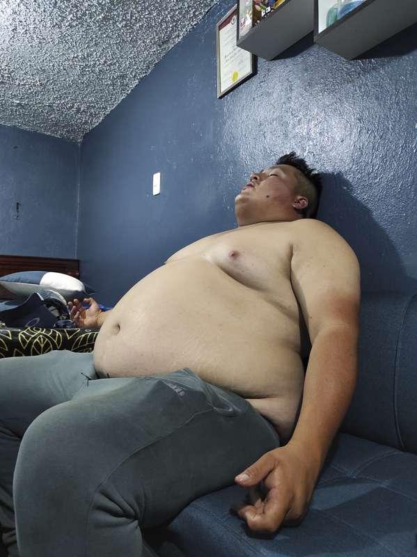 Osmar after a big meal