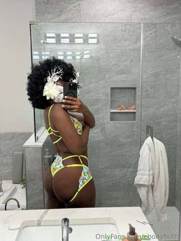 ebonybutts image #2