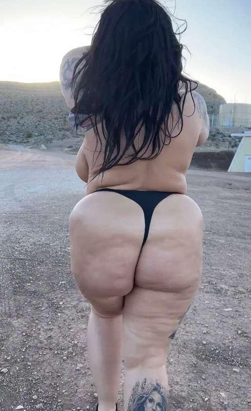 marilynmilkedme image #0