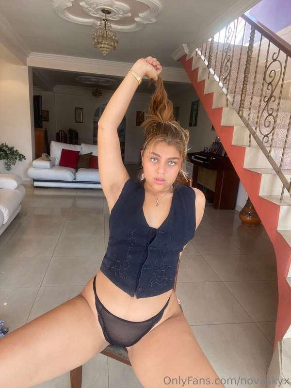 A photo without makeup! 😳😳 I think I look cute, what do you ..