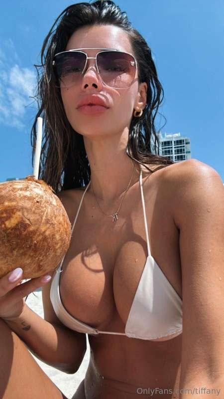 💋