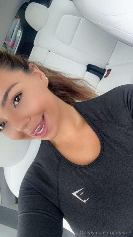 message me something fun I can do this weekend 😝