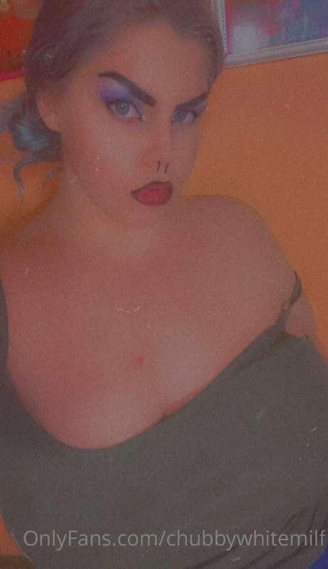Titty play :))