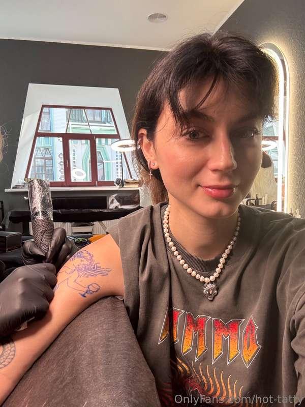 Uh, new tattoo, new vibe, you like tattoos?😋😈