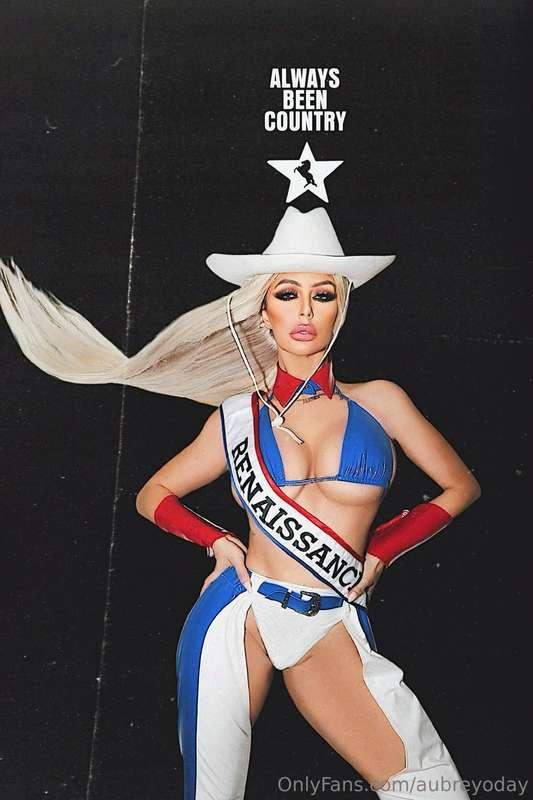 Can I ride it cowboy? 🤠 