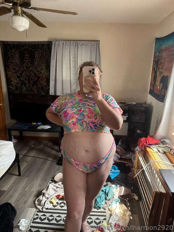 Paddleboarding! Please don’t mind my messy room. Been busy s..