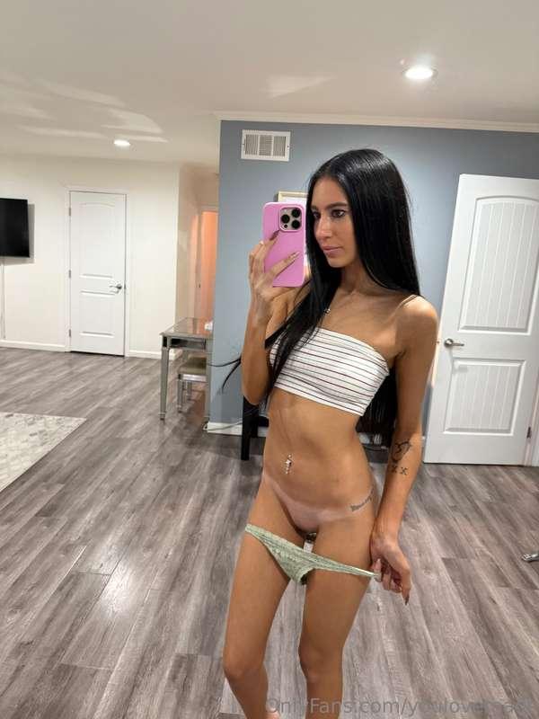 Today is my birthday!! Another year with all of you horny, b..